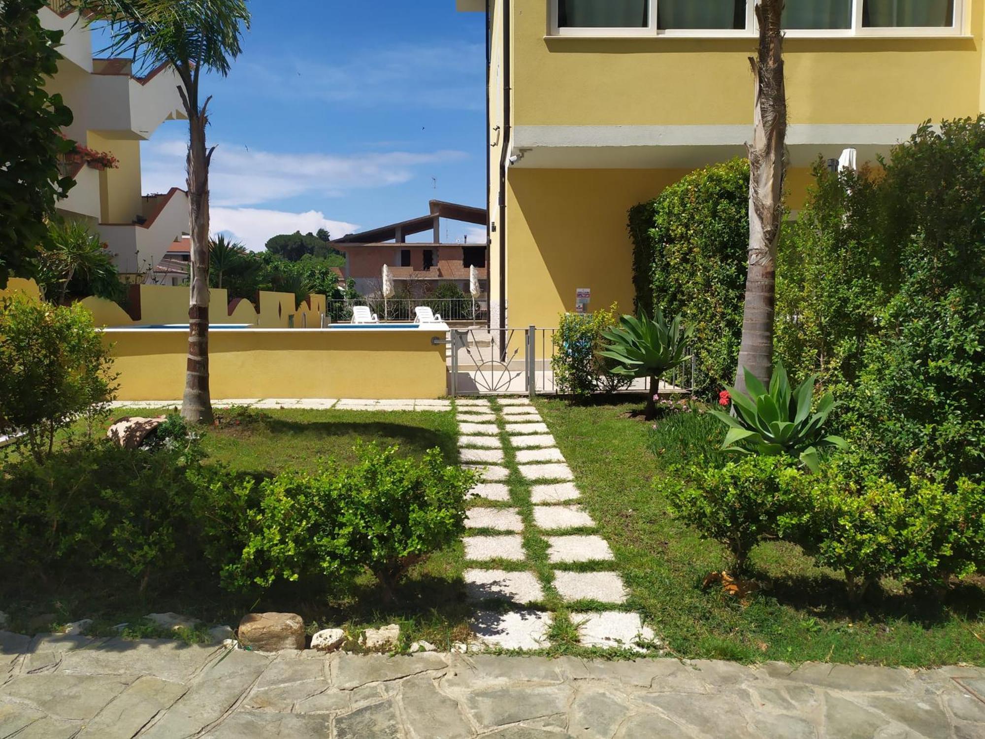 La Playa Del Sol 2 Villa Santa Domenica  Exterior photo